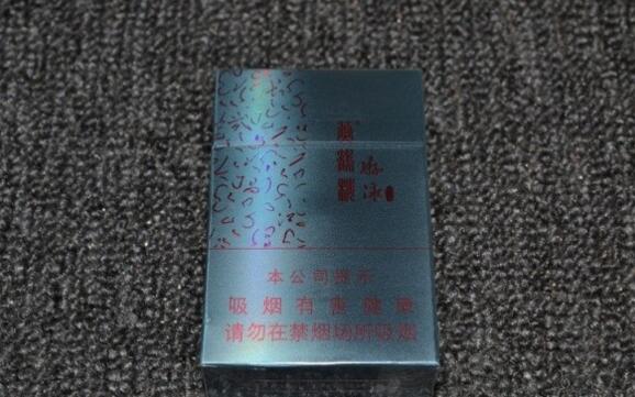 黃鶴樓游泳回歸，爺爺輩最喜愛的香煙品牌