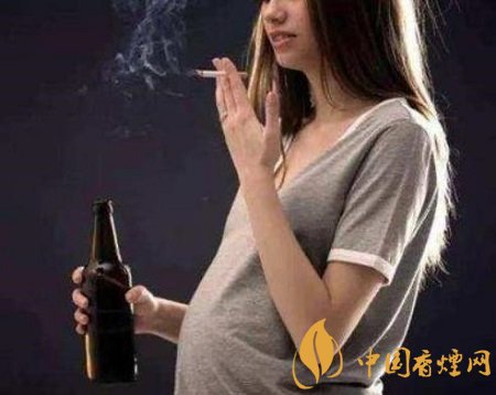 吸煙的典型危害 下一代的畸形率也會(huì)變高！